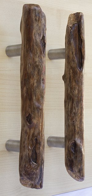 Driftwood Door Pull Image