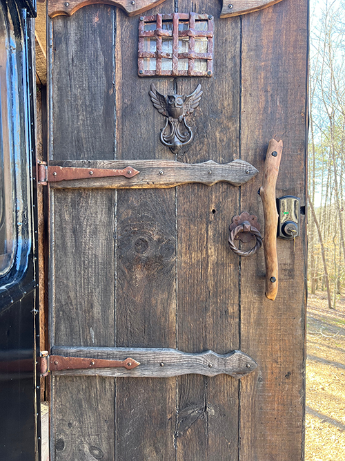 Driftwood Door Pull Image