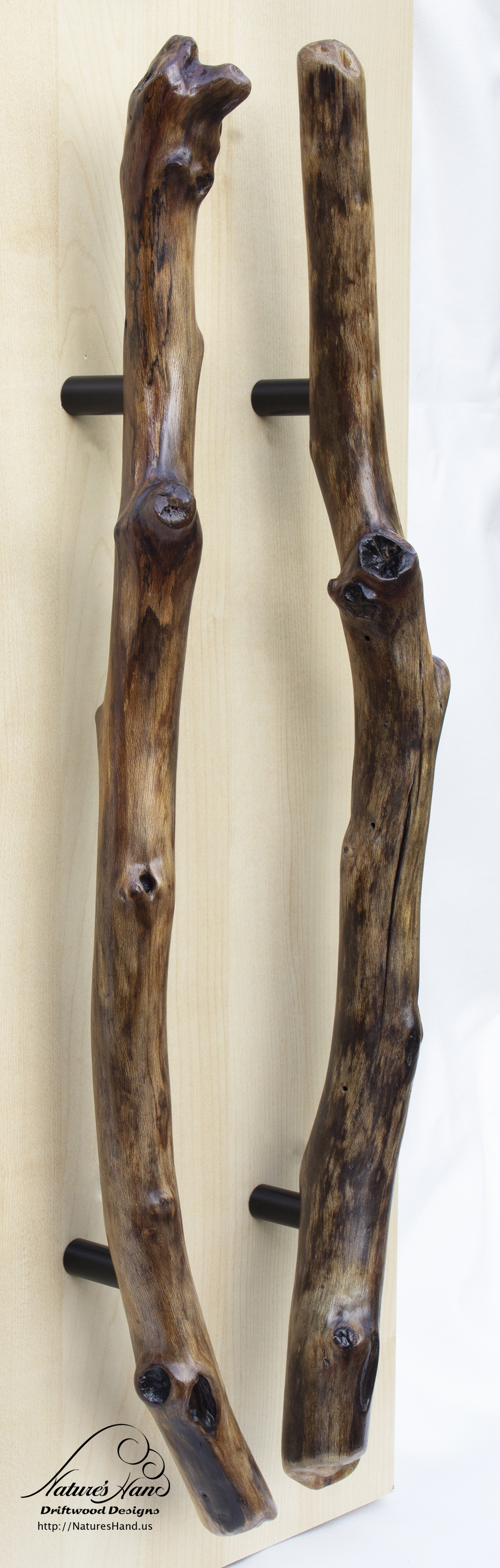 Driftwood Door Pull Image